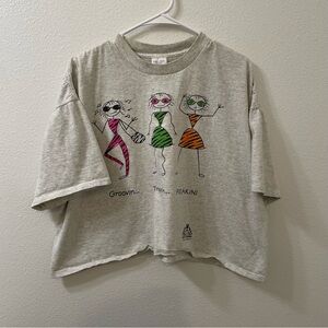 College ware party girl groovin trippin freakin crop top gray vintage medium
